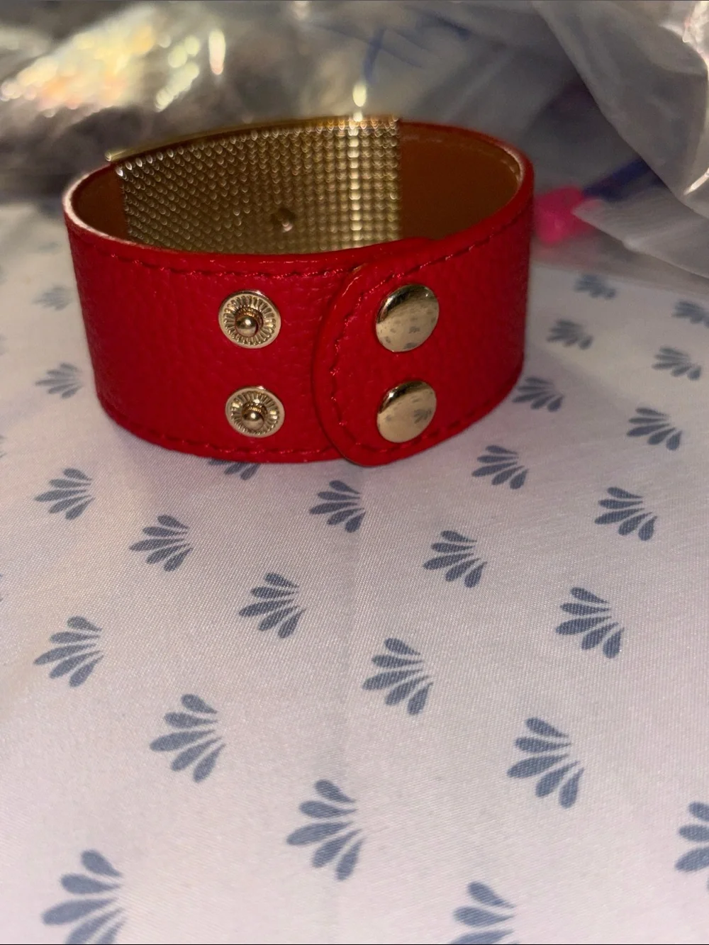 N/A stylish red